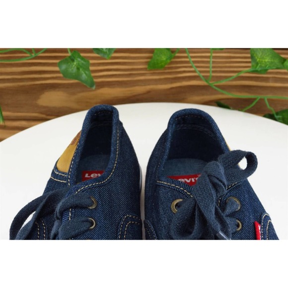 Levi's Youth Boys Shoes Sz 1 M Blue Fabric Fashion‎ Sneakers - Picture 3 of 12